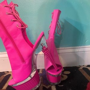 Neon pink Adore Illusion